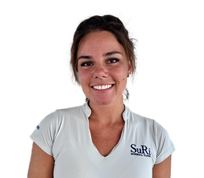 Sara-Gouedouar-Stewardess